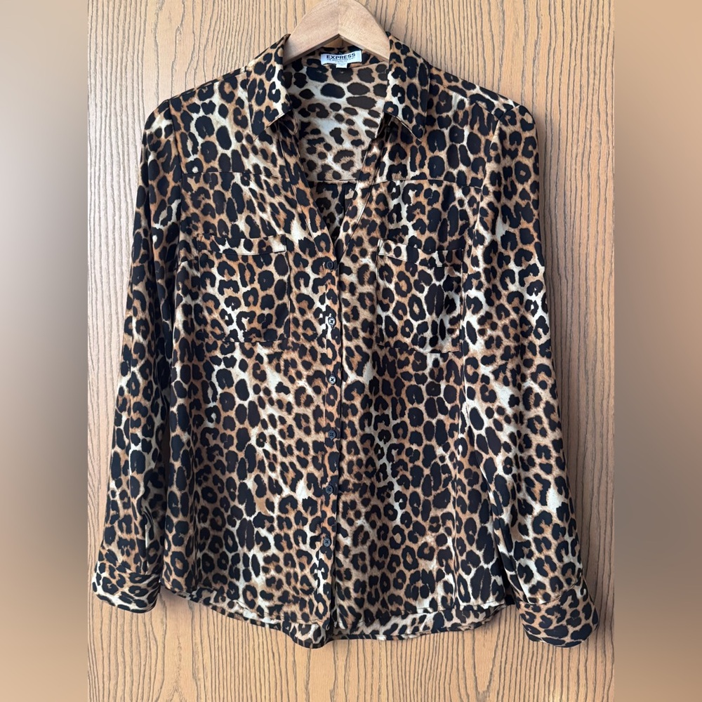 Express The Original Portofino Leopard Print Size M
